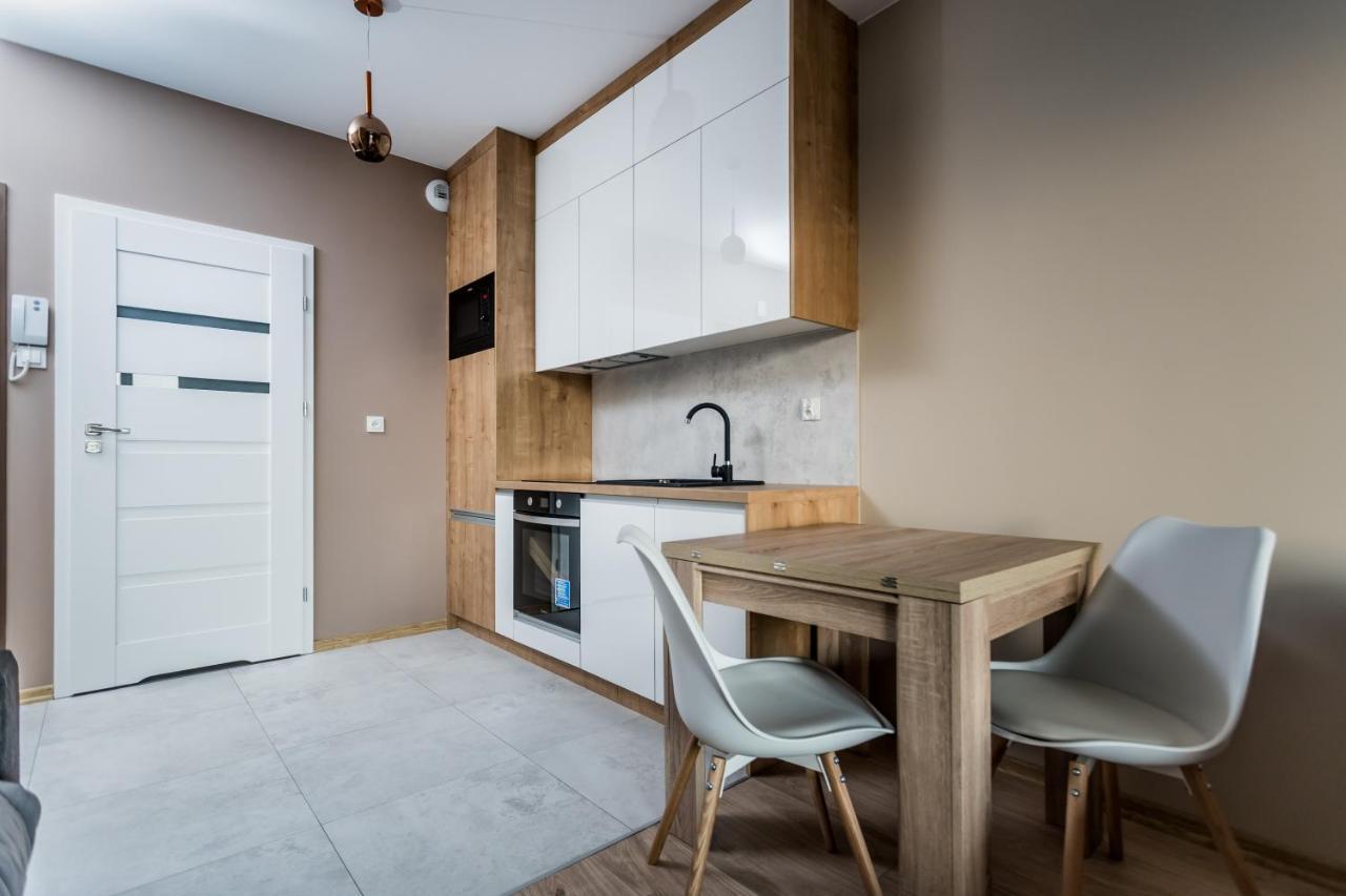 Resinest Apartamenty Jurowiecka J19 Bialystok Exterior photo