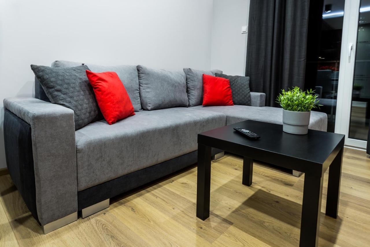 Resinest Apartamenty Jurowiecka J19 Bialystok Exterior photo