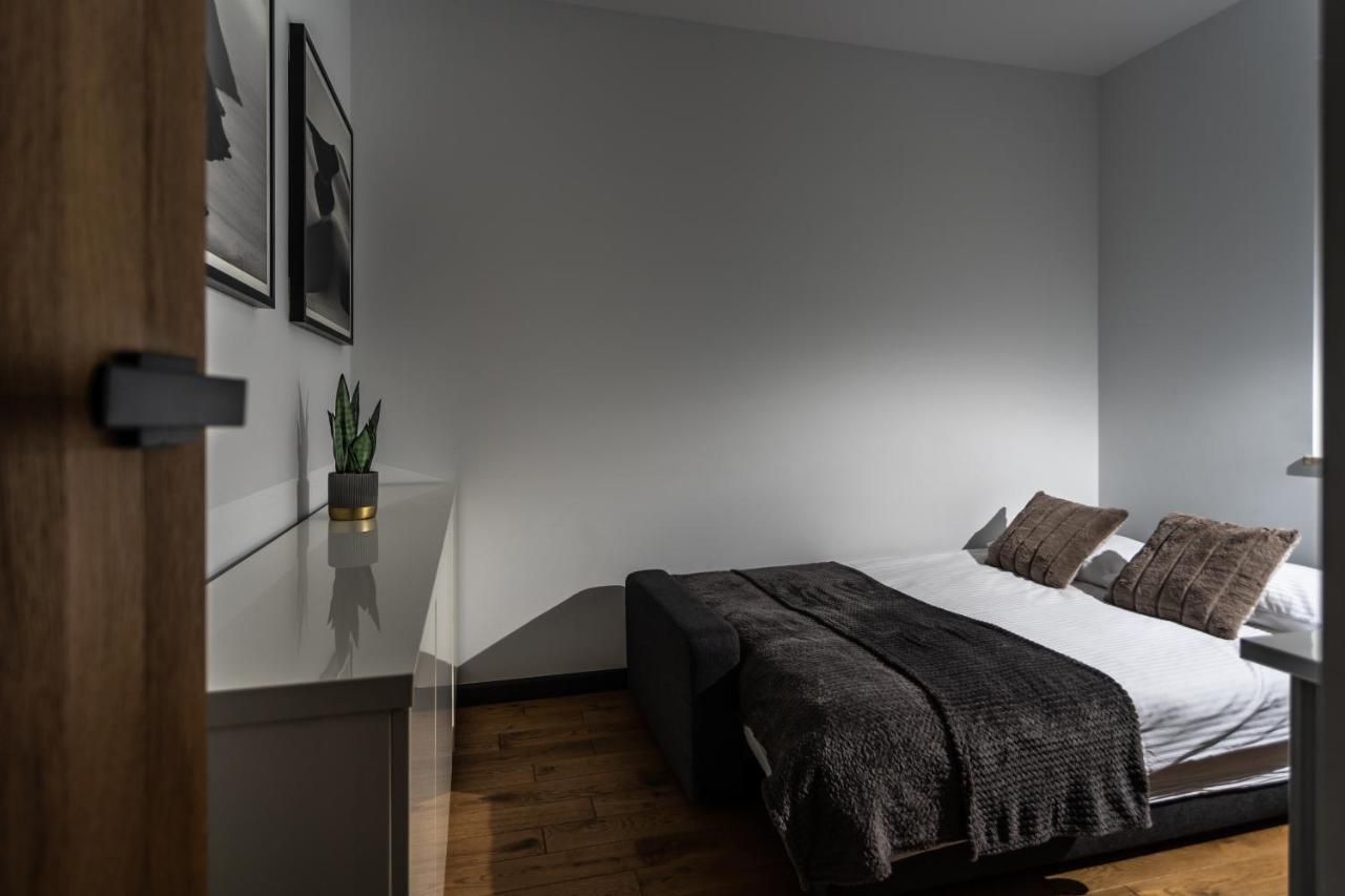 Resinest Apartamenty Jurowiecka J19 Bialystok Exterior photo